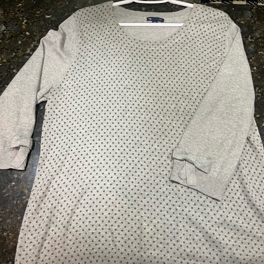 $5 when bundled. Gap 3/4 sleeve sweater